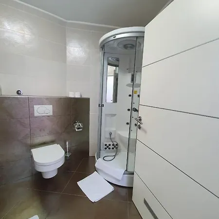 Apartment Larita *