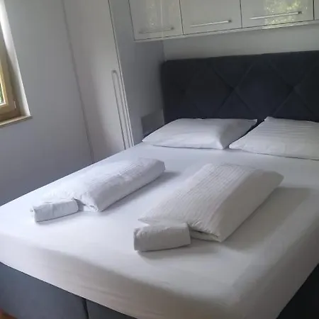 Larita Apartment Makarska